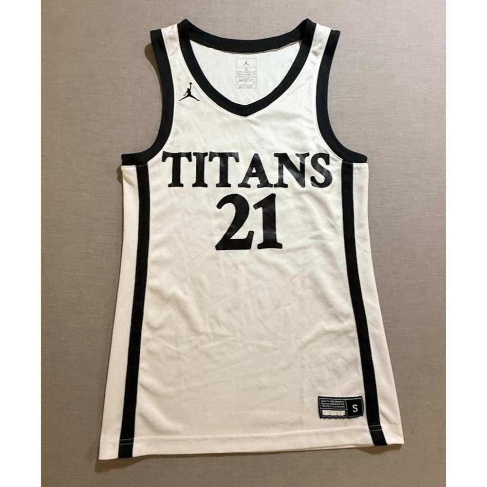Cal State Fullerton Titans Nike Jordan DRI-FIT Jersey Womens S White Sleeveless.